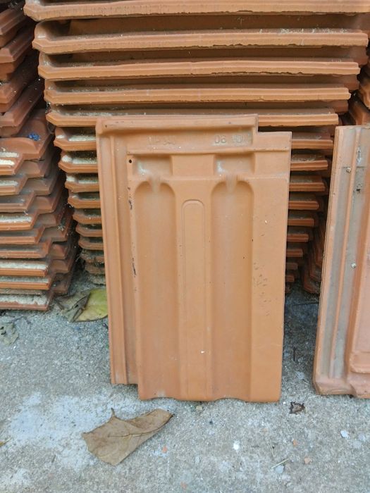 Продавам нови керемиди Младост