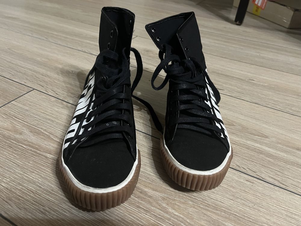 Tenisi Givenchy originali 37