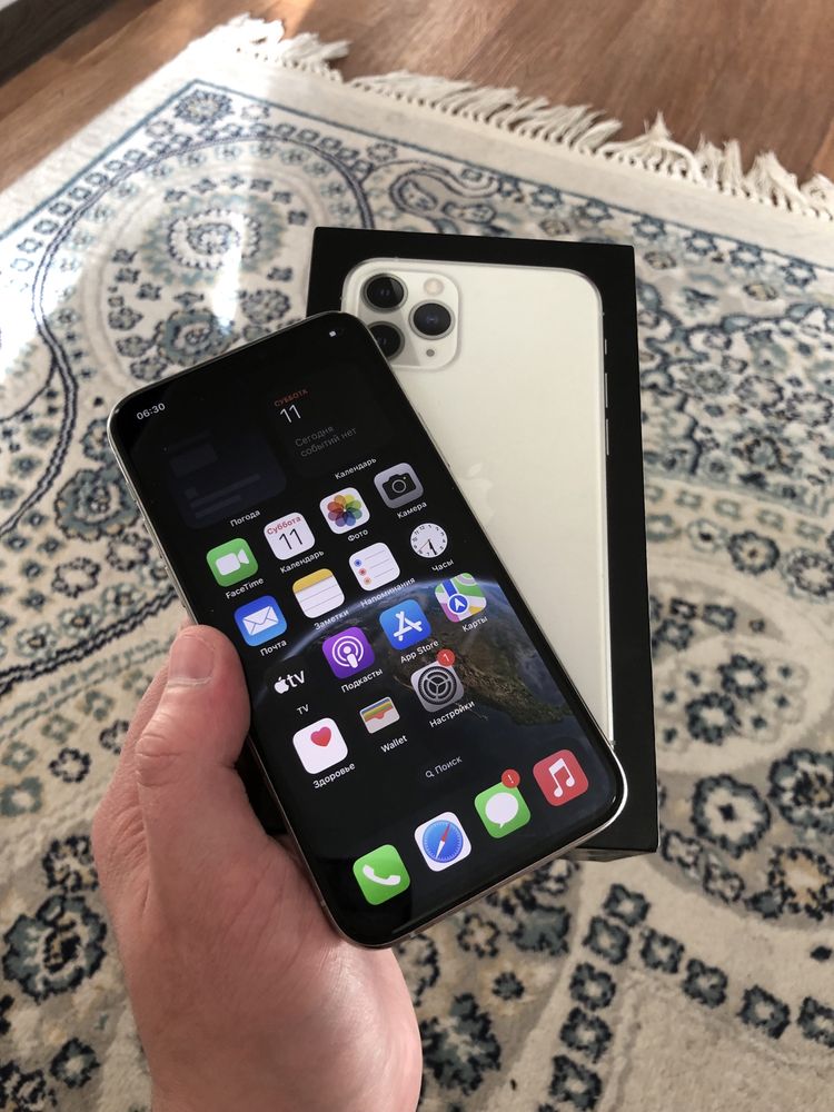 Продам IPhone 11 Pro 64G White в идеальном состянии все рабоатет все