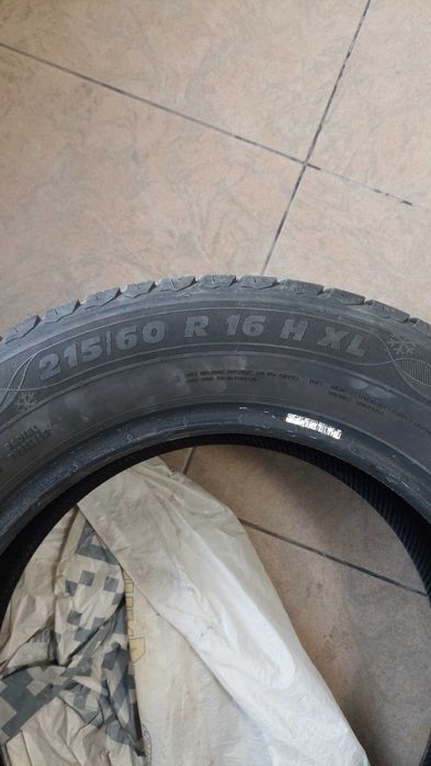 215 60 16  XL Point S