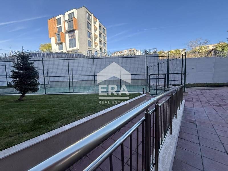 Двустаен обзаведен апартамент в жк Бриз град Варна