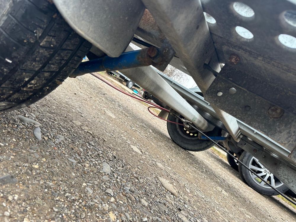 Platforma 1.5T categ B basculabila transport auto perfecta 1,1T util