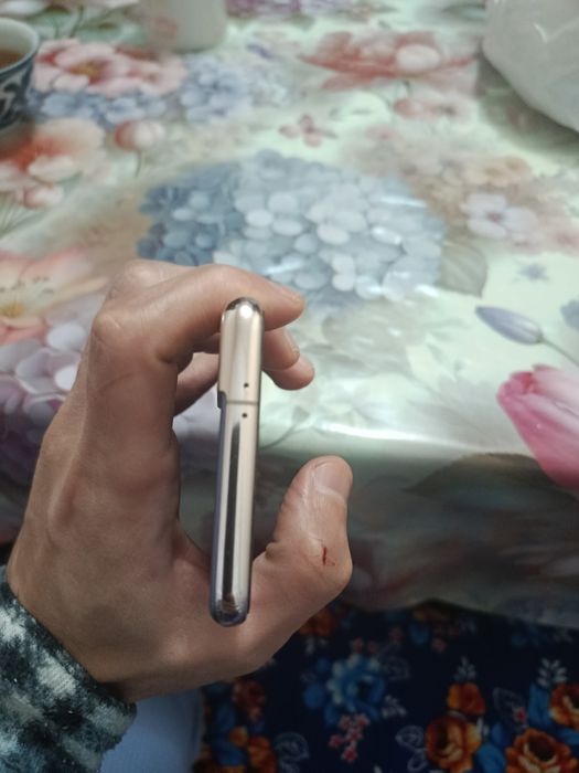 Samsung Galaxy S21 Purple 8/256 GB Xolati yaxwi Arzon narx