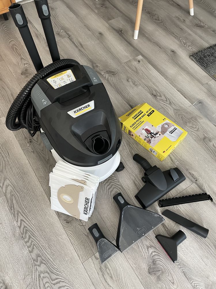 Aspirator Karcher SE 5 cu garantie.