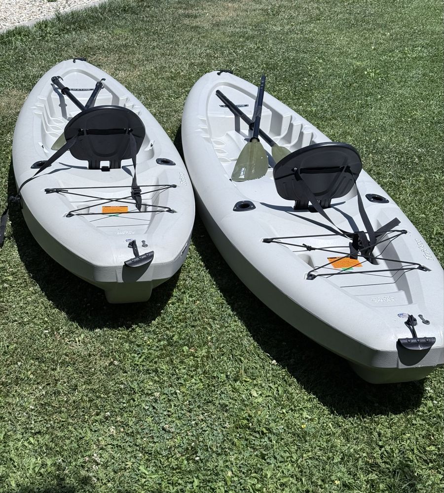 Рибарски каяк Lifetime Triton 100 + гребло Ozark Trail и облегалка