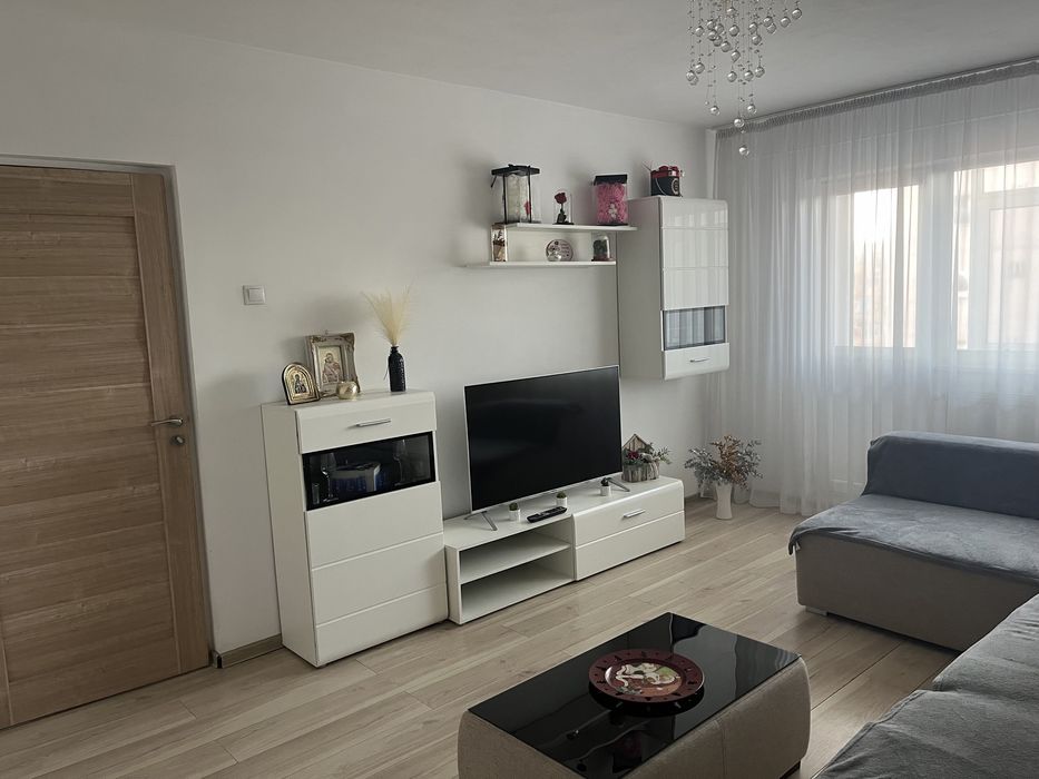 PROPRIETAR, inchiriez apartament