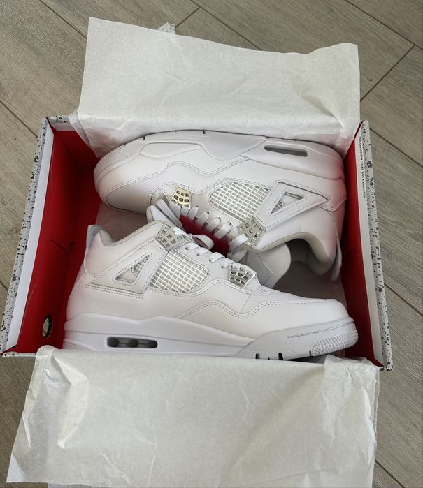 Jordan 4 Pure Money