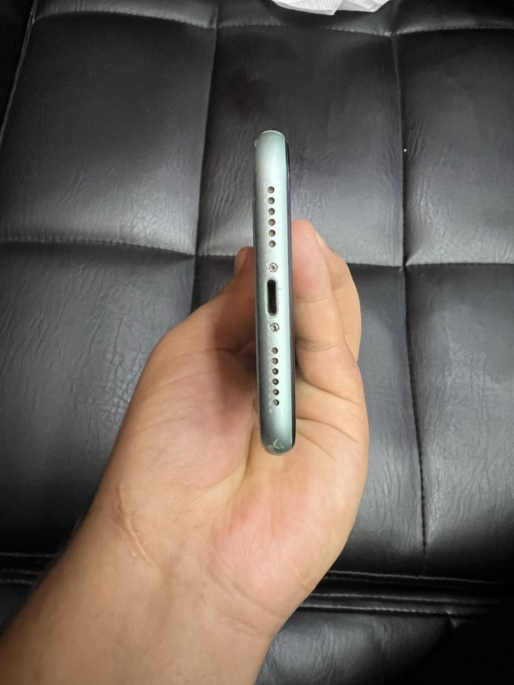 Iphone 11 сотилади,продаётся