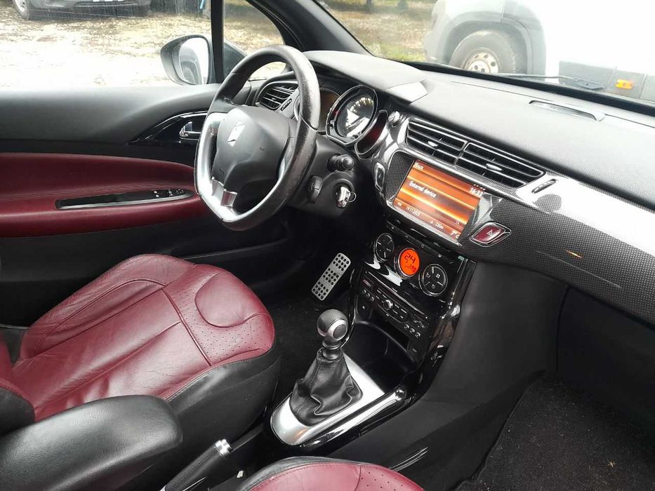 Vand CITROEN DS3 2010