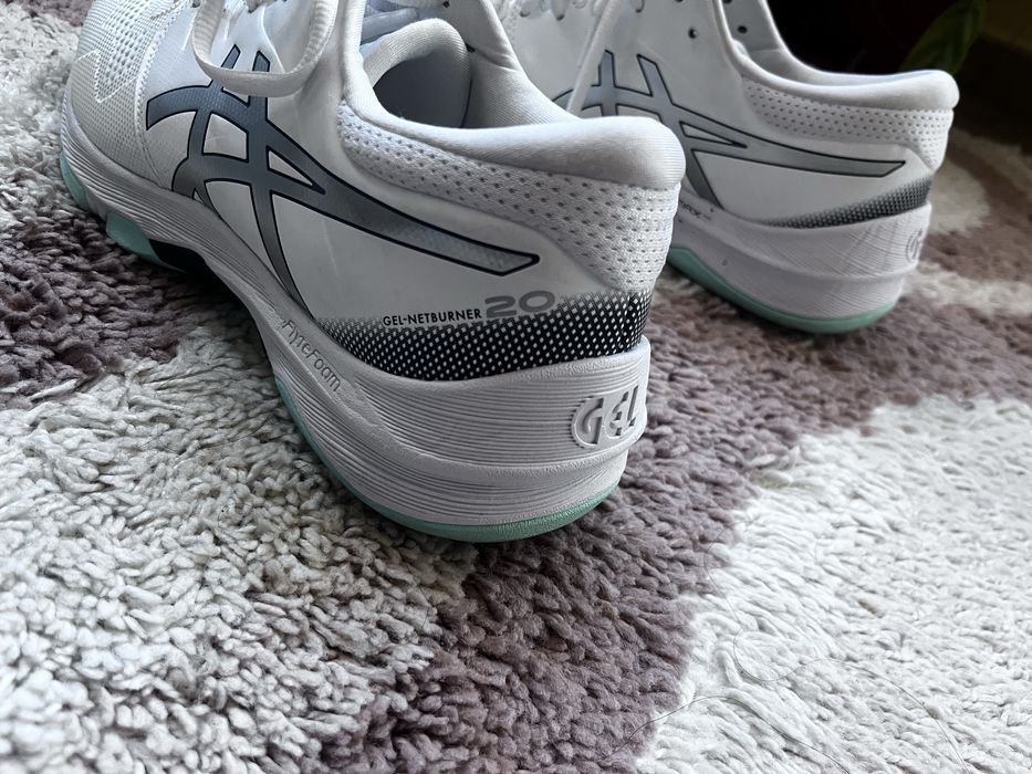 Мъжки спортни обувки Asics