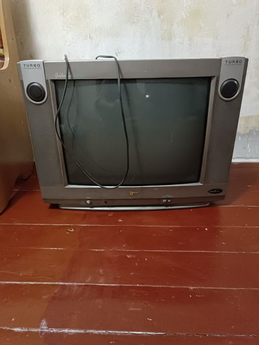 Телевизор LG БУ, в хорошем состоянии