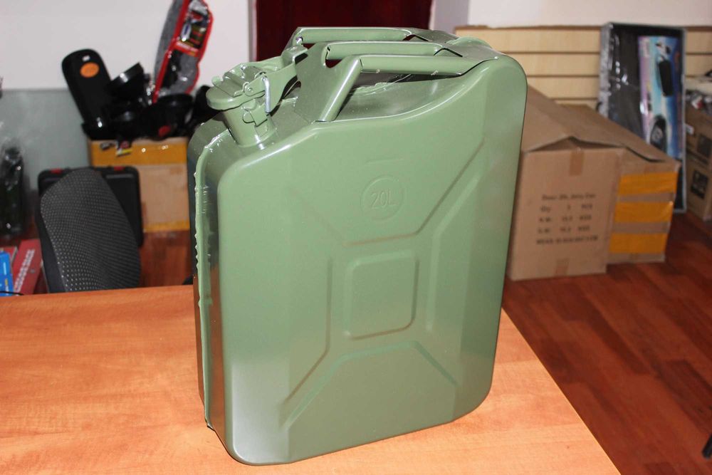 Канистра металлическая 20 л, зеленая, со стопорным кольцом