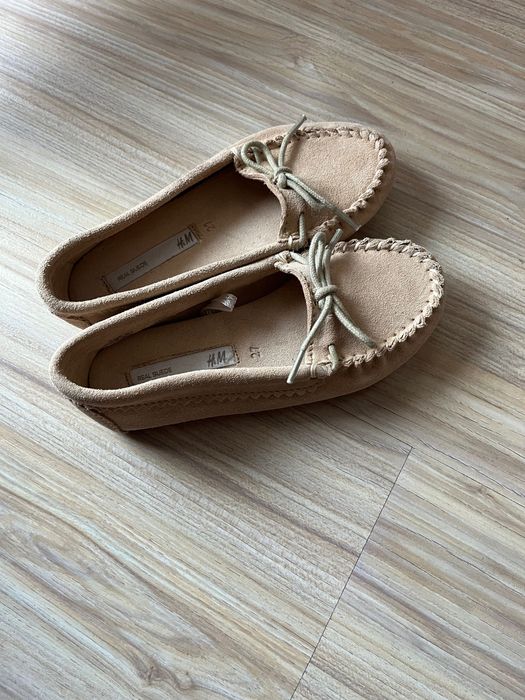 Обувки Н&M, тип мокасини