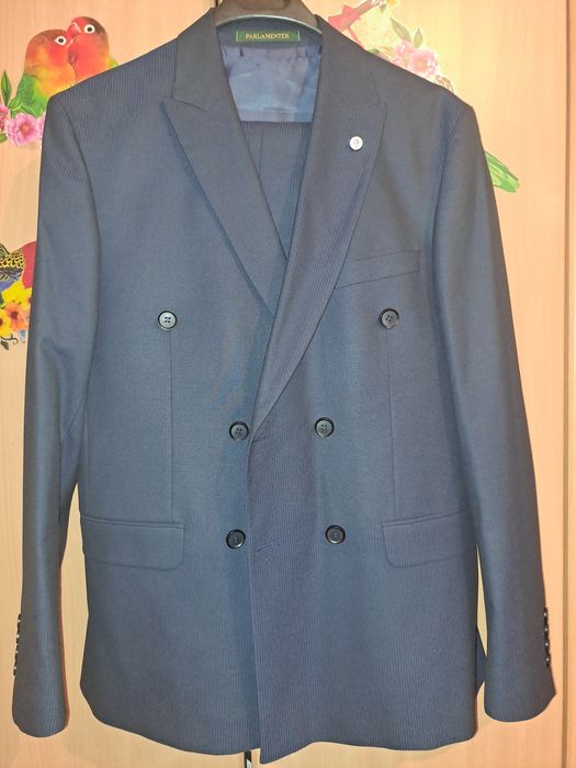 Мужской костюм...