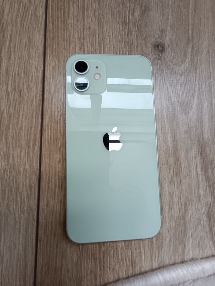 iPhone 12 128 Гб в отличном состоянии. Не ремонтировался!