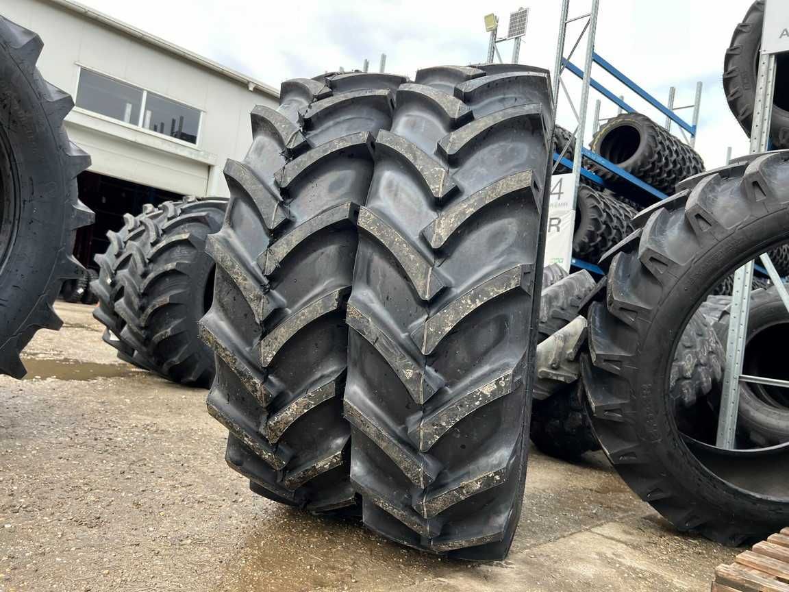 Marca OZKA 15.5-38 cu 12 pliuri cauciucuri noi pentru tractor