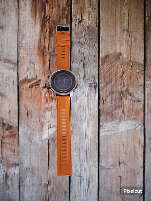 Polar Grit X Pro Titan, stare ca.noua, curea 22 mm