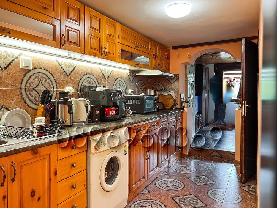 Продава се Къща в Варна, м-т Траката - 180 кв.м за 1384 €/кв.м - Снимка #1