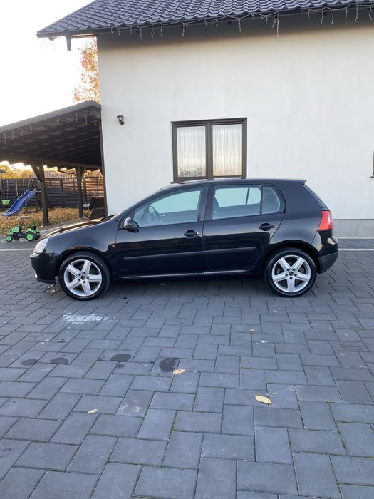 Golf 5  1.9 TDI 2006 Distributie schimbata recent