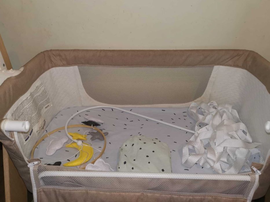 Бебешка кошара с падаща страна Chipolino Пясък - Heart 2 Heart