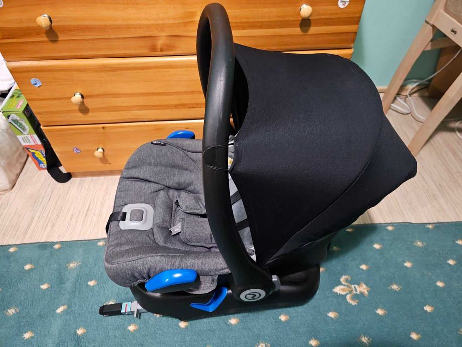 Кошче за кола с изофикс база