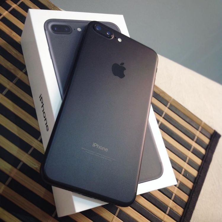 Iphone 7 plus black 128gb