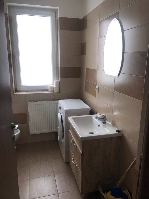 Proprietar vând apartament cu 2 camere etaj 1 in Unirii AMA Residence