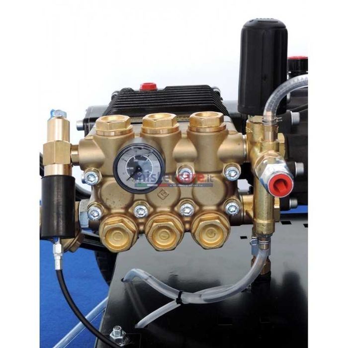 Masina de spalat THERMIC 11HF LAVOR  debit 1080 l/h 200bar Honda 11CP