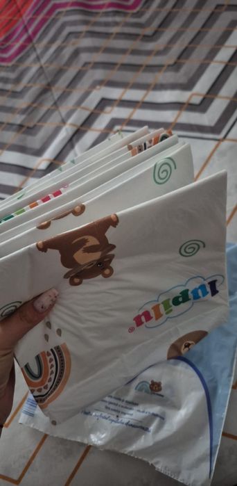 Pampersi Lupilu nr 7 + aleze