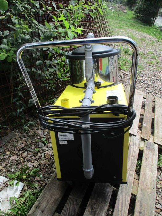aspirator karcher profesional