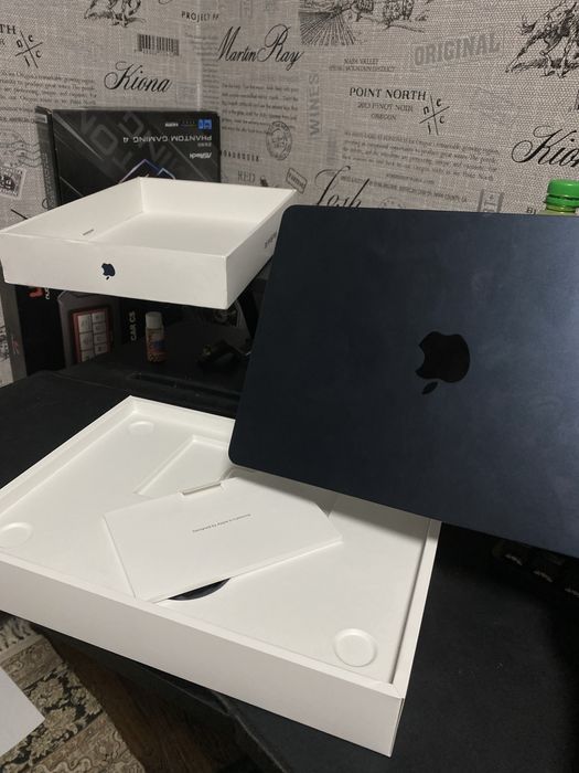 macbook air m2, 512gb, идеал