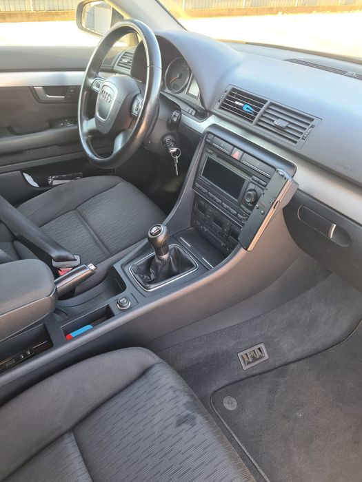 Vând Audi a4 1,9 TDI  2007 ,mai multe info la nr 076patru476noua56
