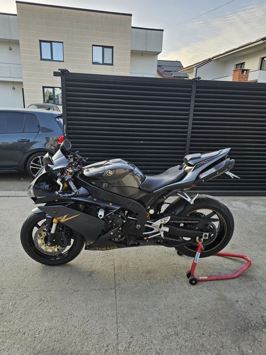 Yamaha R1 RN19 2007