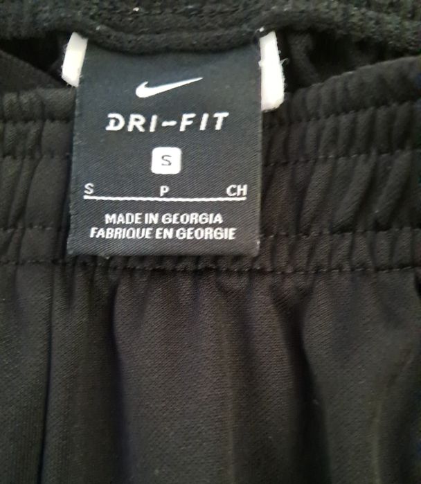 Анцуг Nike размер S