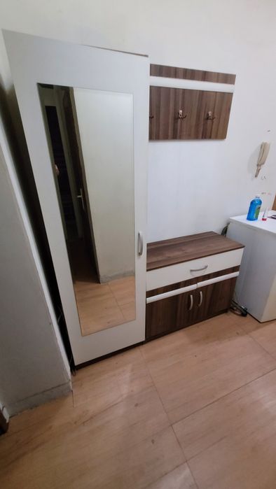 Портманто с Гардероб