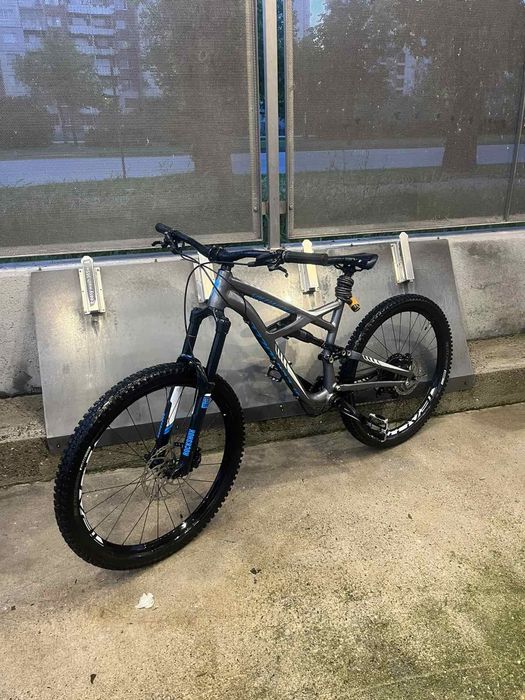 Велосипед  Specialized Enduro comp
