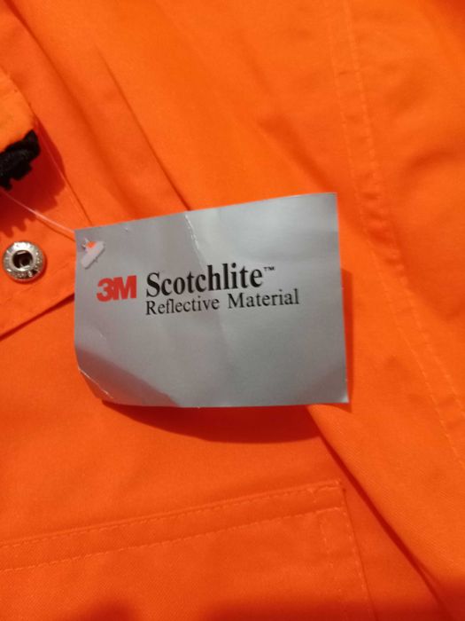 Geaca reflectorizanta noua,marca Scotchlite 3M