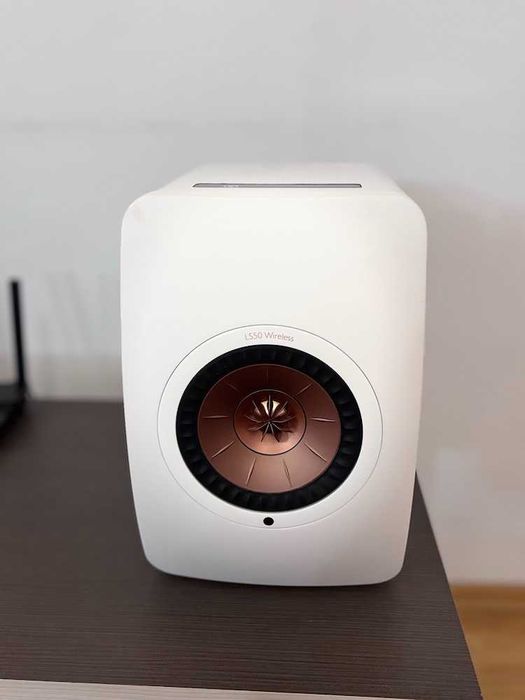 Boxe KEF LS50  generația 1