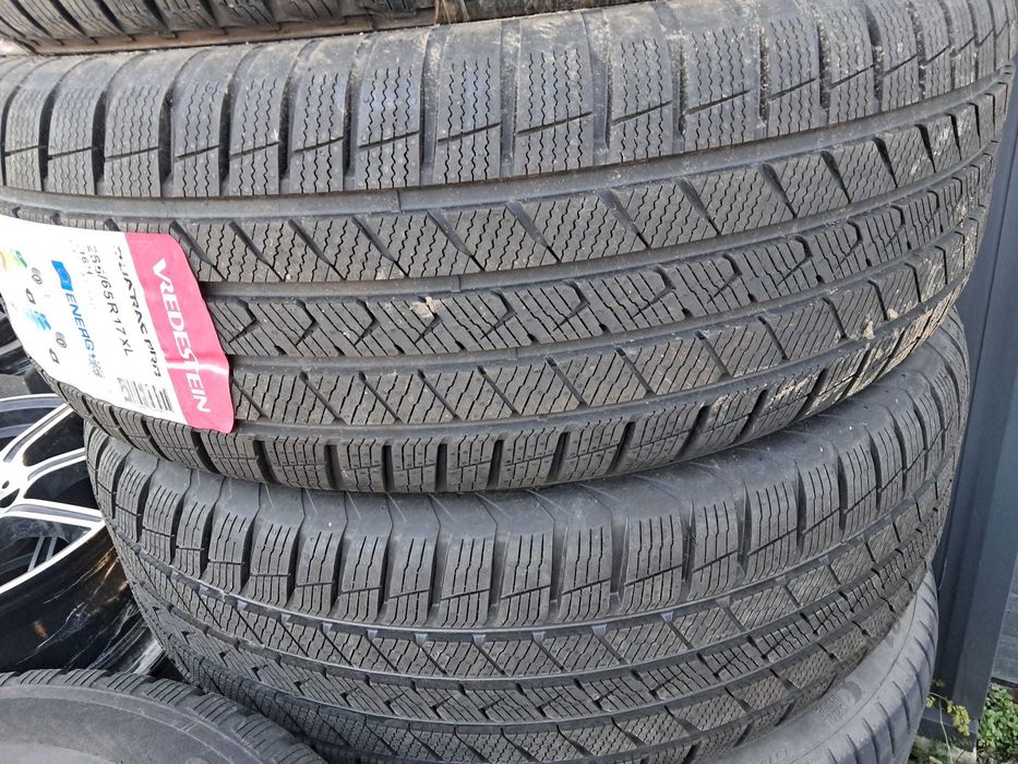 265 65 R17 Anvelope Allseason Mixte Vredestein Quatrac Pro+