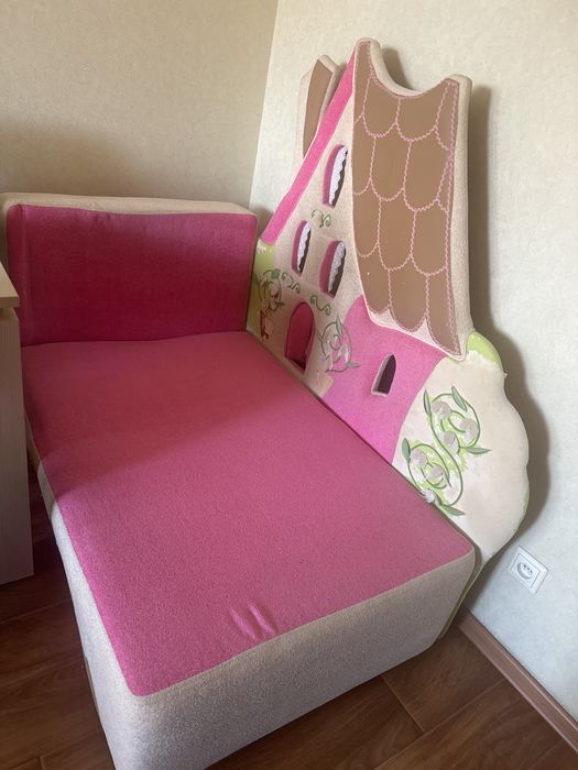 Продам детский диван