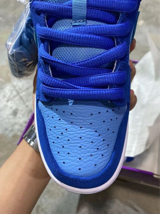 Nike SB Dunk Low Blue Raspberry