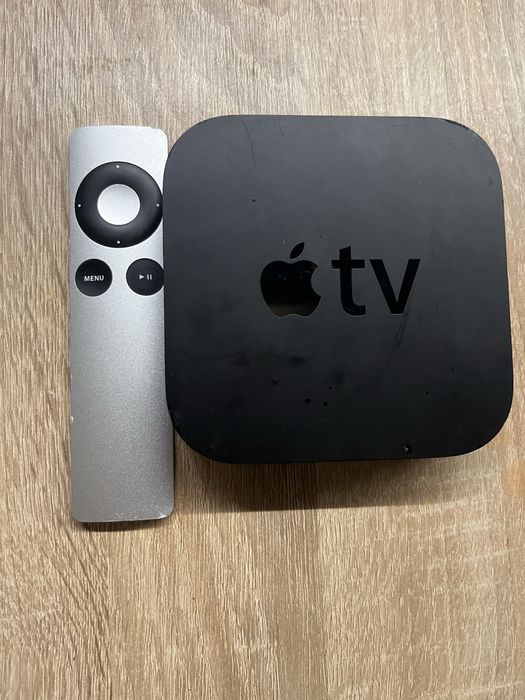 Apple Tv cu telecomandă