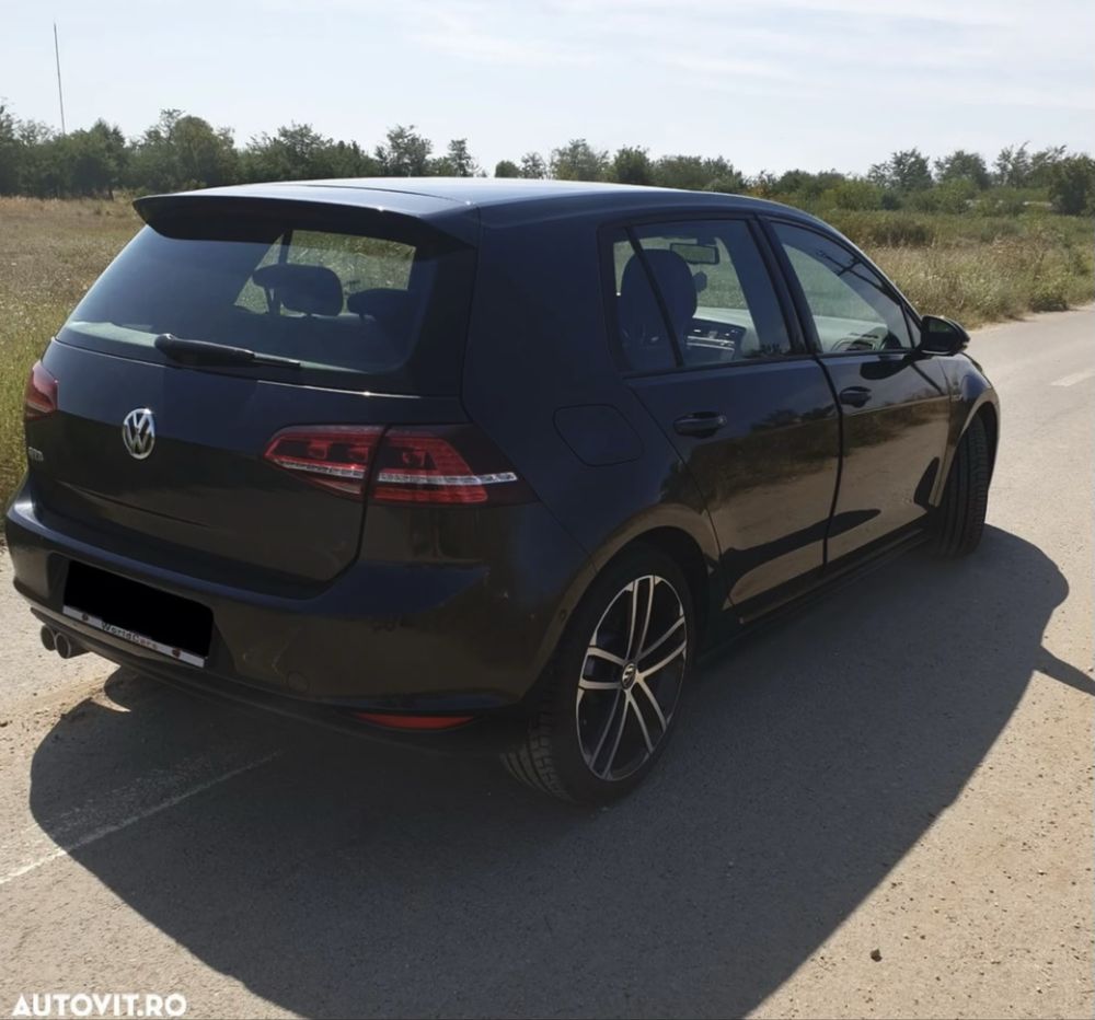 Volkswagen Golf 7 GTD 2.0 TDI 184 CP