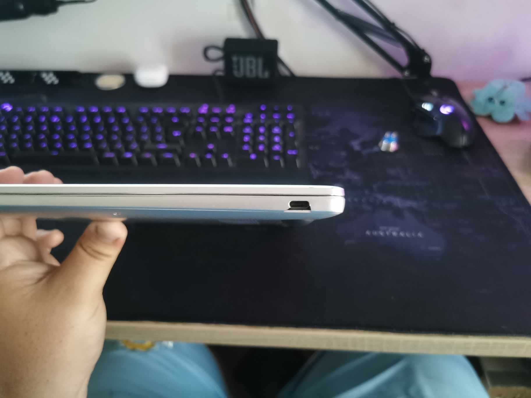 Laptop ultraportabil Huawei MateBook 13