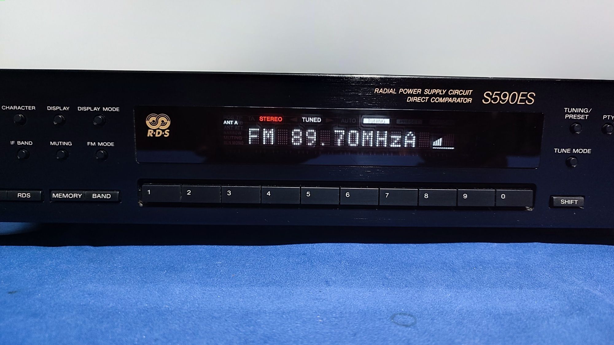 SONY ST-S590ES FM Stereo FM/AM Tuner.