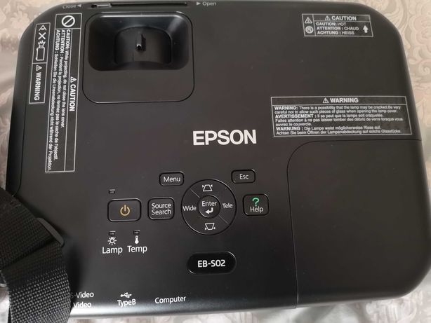 Videoproiector Epson EB-S02