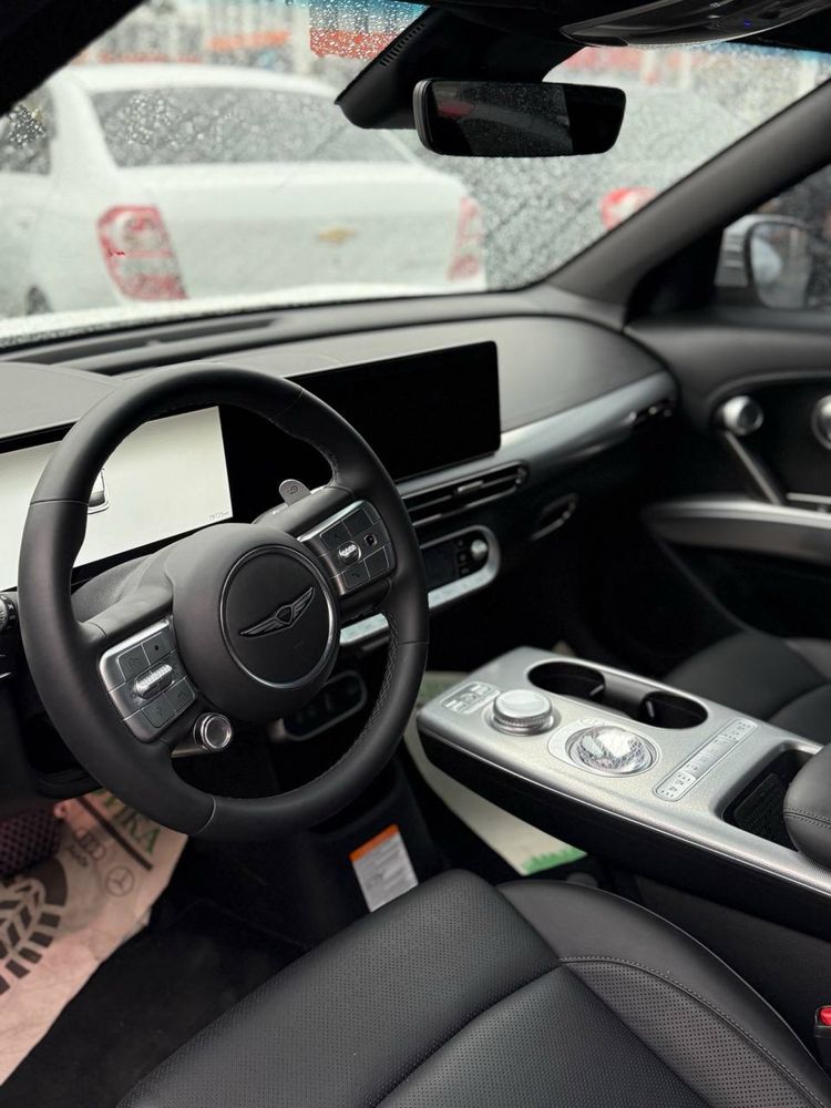 GENESIS  GV 60 2023