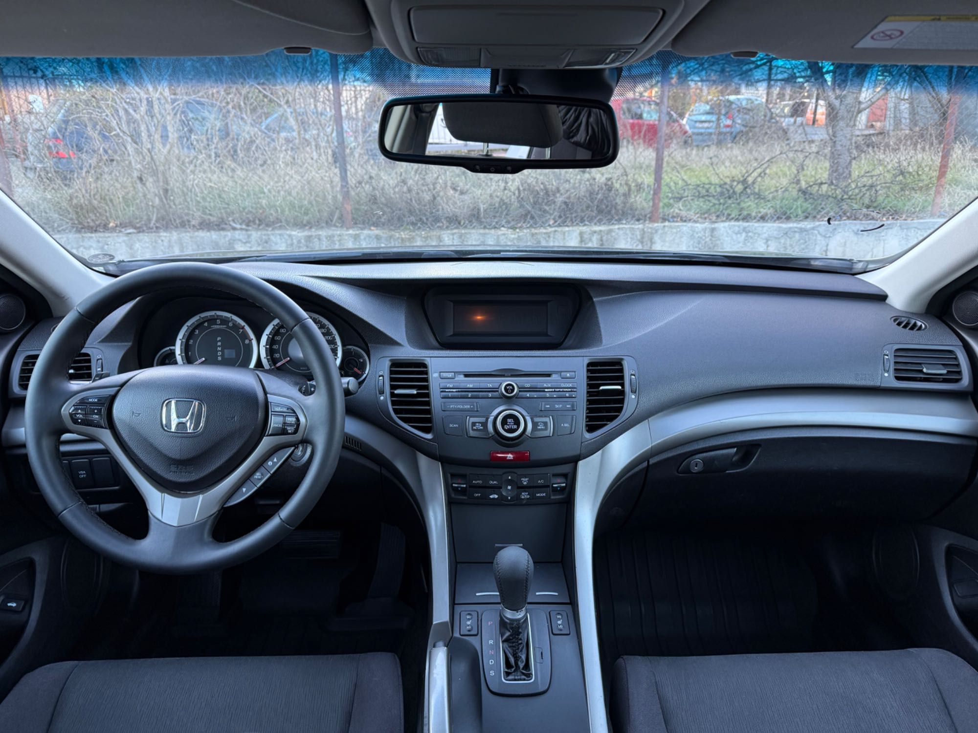 Honda Accord 2.0 i-VTEC 16V (155 кс) Automatic/Sedan/11.2009г.
