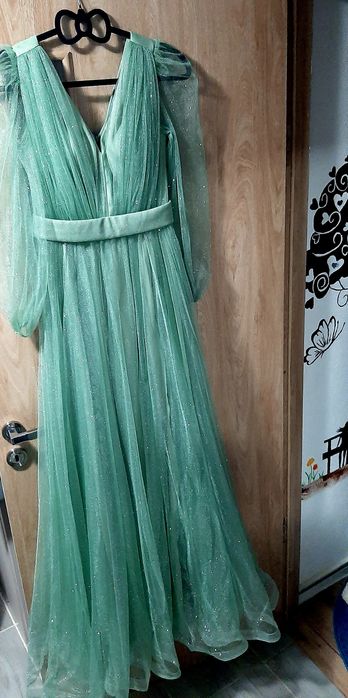 Rochie lungă verde mentă