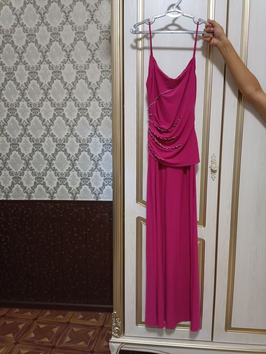 Vecherniy kuylak sotiladi Turkiya 38 razmer 1 marta kiyilgan